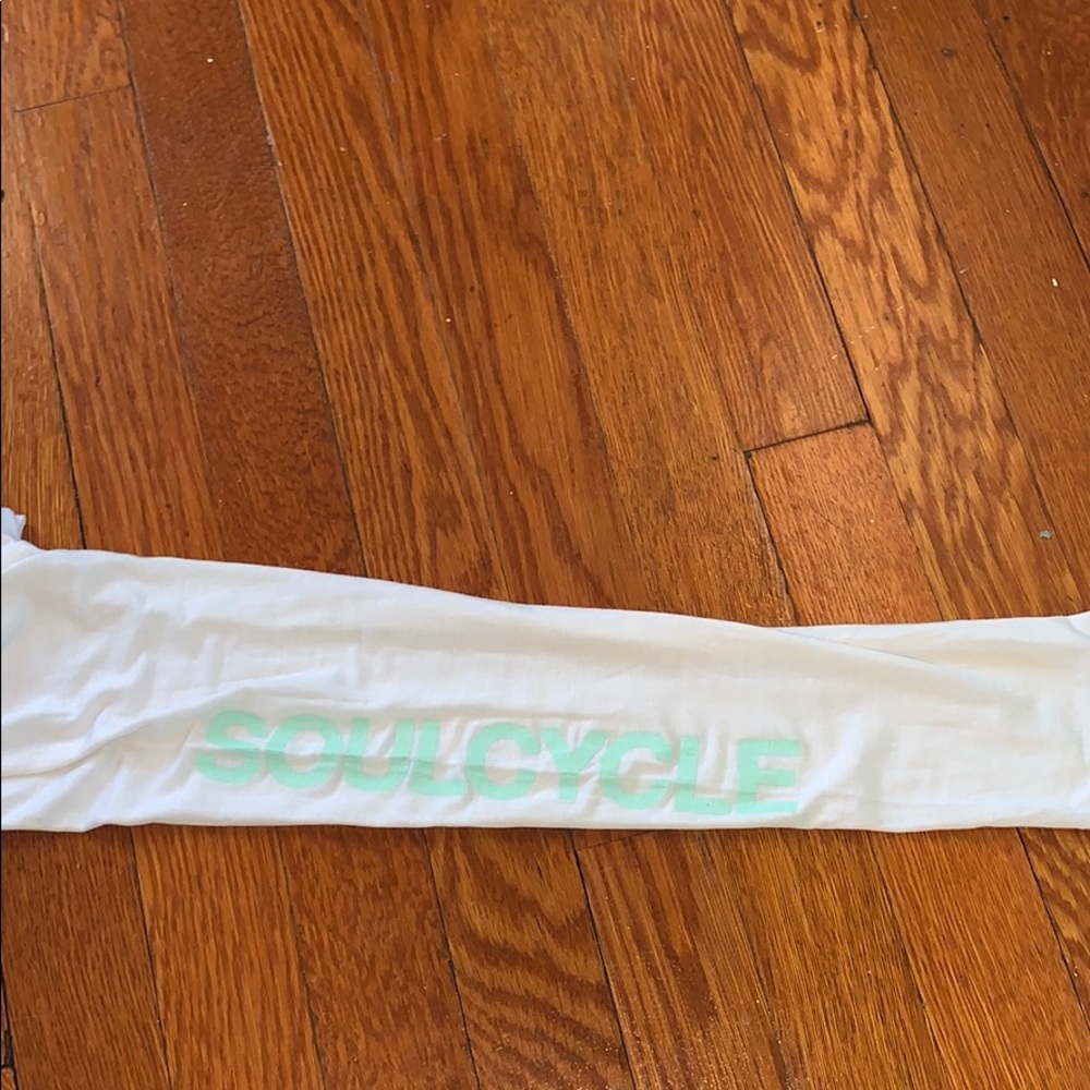 Soulcycle white long sleeve top *NEW WITH TAGS* - Picture 7 of 10